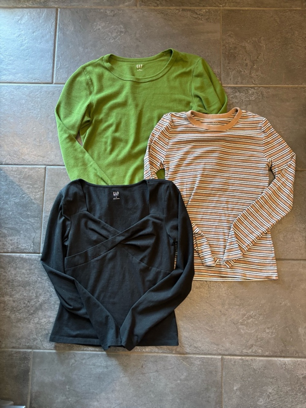 Women’s GAP long sleeve shirt bundle